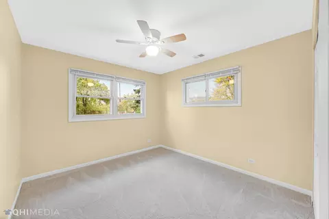 10 Payson St, Hoffman Estates, IL 60169 photo 16