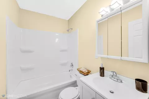 10 Payson St, Hoffman Estates, IL 60169 photo 14