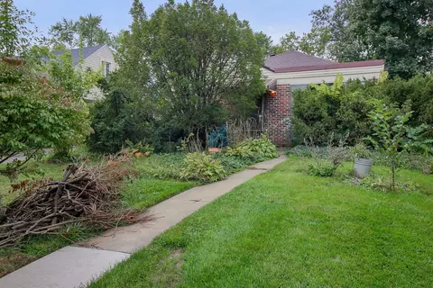 132 Washington St, Glenview, IL 60025