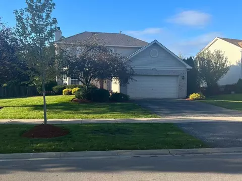 708 Blackhawk Ln, Bolingbrook, IL 60440