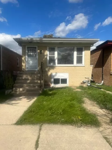 7440 W 64th Pl, Summit, IL 60501