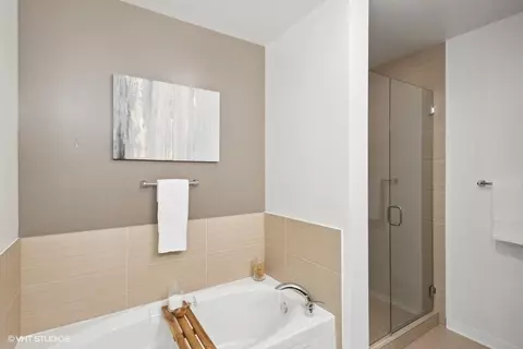 65 E Monroe St #4104, Chicago, IL 60603 photo 22