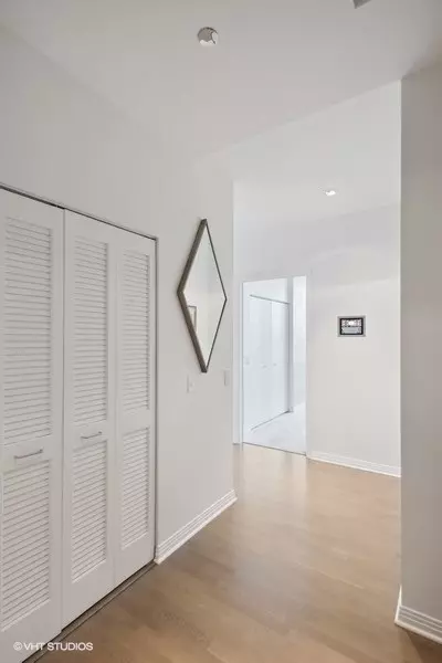 65 E Monroe St #4104, Chicago, IL 60603 photo 29