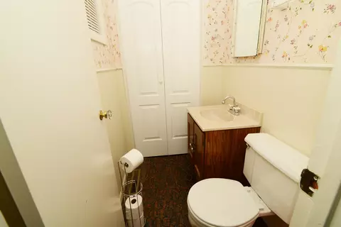 850 N Norman Ln, Wheeling, IL 60090 photo 19