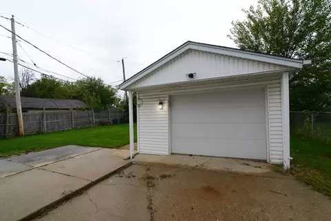 850 N Norman Ln, Wheeling, IL 60090 photo 27