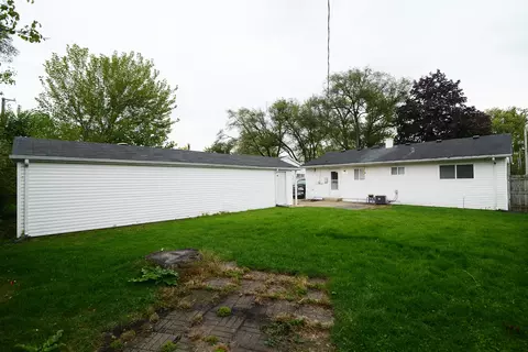 850 N Norman Ln, Wheeling, IL 60090 photo 23