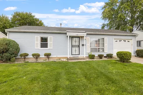 108 Mckool Ave, Romeoville, IL 60446