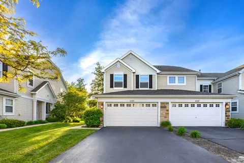 4349 Shooting Star Dr, Island Lake, IL 60042