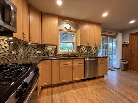 701 W Wrightwood Ave, Addison, IL 60101 photo 12