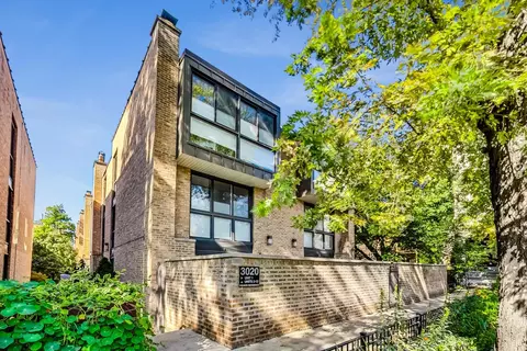 3020 N Waterloo Ct #10, Chicago, IL 60657