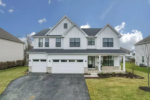 3032 Rollingridge Rd, Naperville, IL 60564