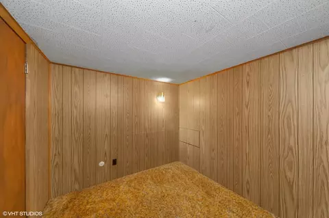 205 Wheeling Ave, Wheeling, IL 60090 photo 19