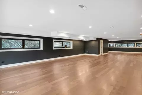 1319 Shagbark Dr, Des Plaines, IL 60018 photo 18