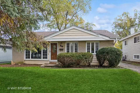 521 N Wisconsin Ave, Villa Park, IL 60181