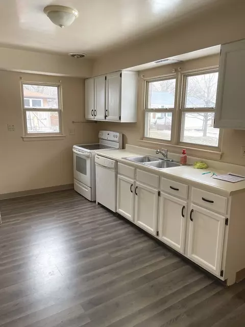 15 University Ct, Normal, IL 61761 photo 2