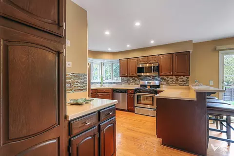 809 Arrowhead Ln, Saint Charles, IL 60174 photo 12
