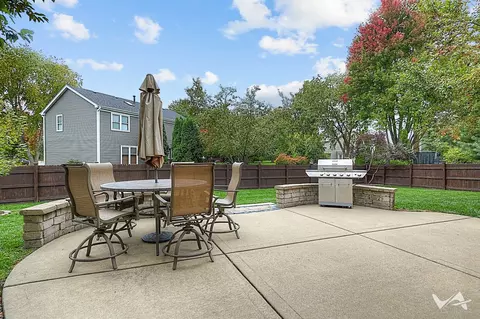 809 Arrowhead Ln, Saint Charles, IL 60174 photo 30