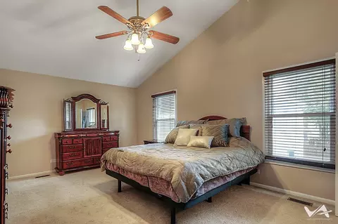 809 Arrowhead Ln, Saint Charles, IL 60174 photo 19