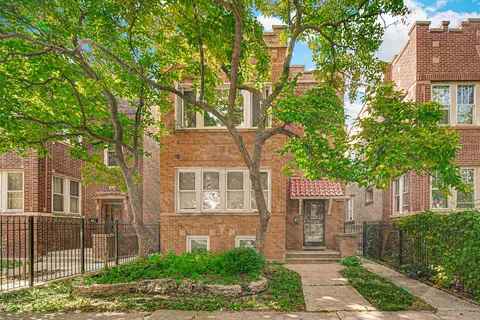 2730 N Harding Ave, Chicago, IL 60647