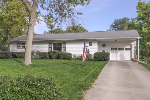 108 E 5th St, Gridley, IL 61744 photo 25