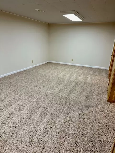 811 Spear Dr, Normal, IL 61761 photo 17