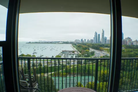 400 E Randolph St #1405, Chicago, IL 60601 photo 5