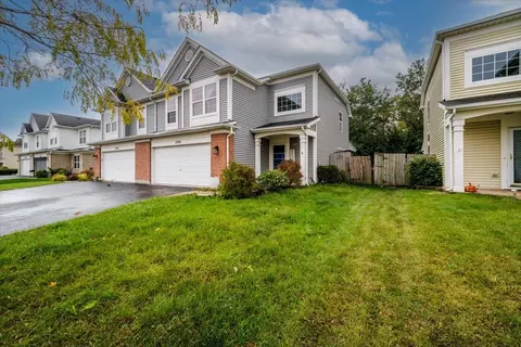 12921 W Wakefield Dr, Beach Park, IL 60083