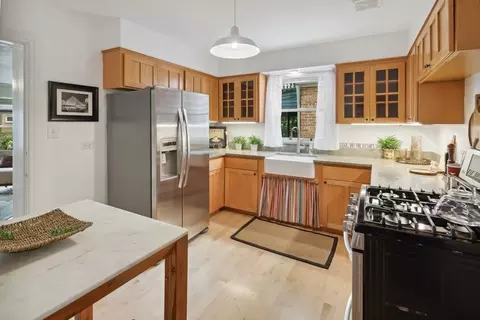2014 Dobson St, Evanston, IL 60202 photo 8