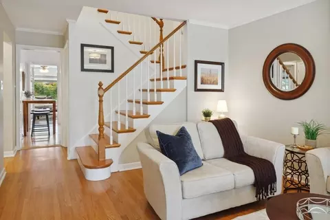 2014 Dobson St, Evanston, IL 60202 photo 7
