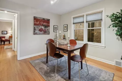 2014 Dobson St, Evanston, IL 60202 photo 13