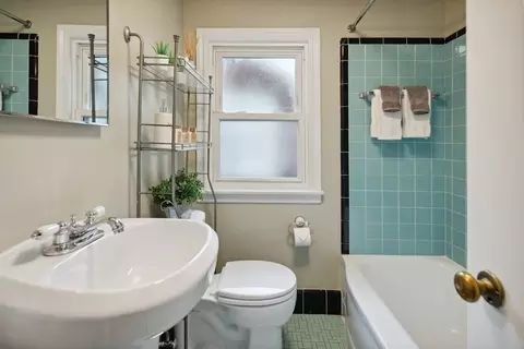2014 Dobson St, Evanston, IL 60202 photo 26