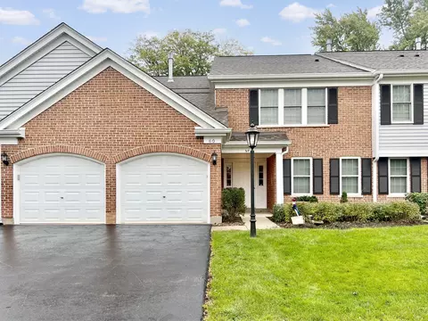 60 Country Club Dr #D, Prospect Heights, IL 60070