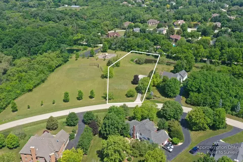 39699 Orchard Bluff Ln, Wadsworth, IL 60083