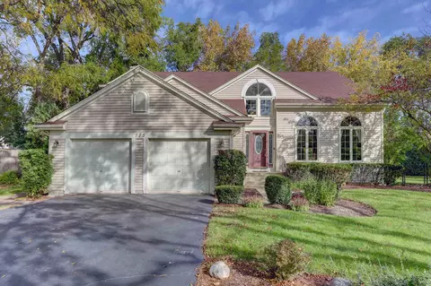 775 Williams Way, Vernon Hills, IL 60061