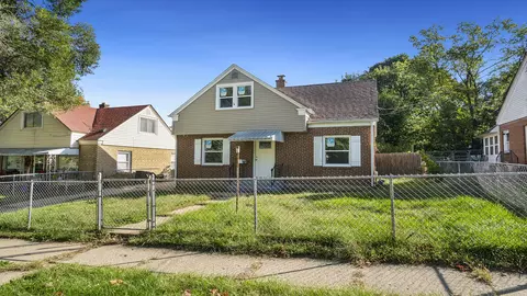421 Soper Ave, Rockford, IL 61101