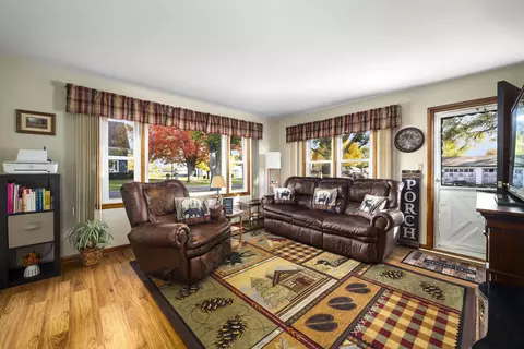 180 Monroe St, South Wilmington, IL 60474 photo 6