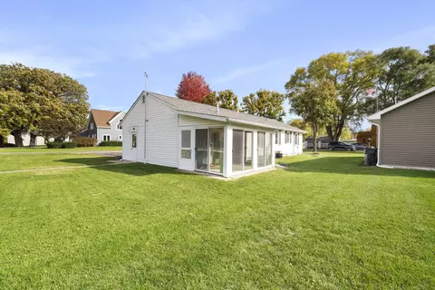 180 Monroe St, South Wilmington, IL 60474 photo 22