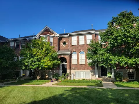 442 Prestwick Ln, Wheeling, IL 60090 photo 3