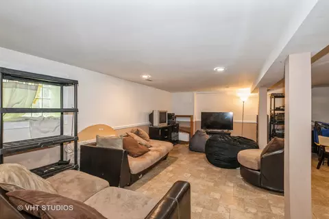 1512 E 84th Pl, Chicago, IL 60619 photo 8