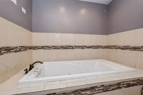 1512 E 84th Pl, Chicago, IL 60619 photo 12
