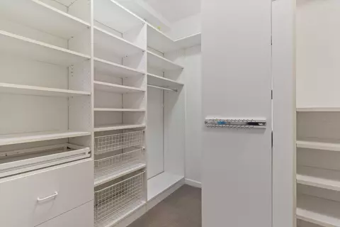 100 E Huron St #2501, Chicago, IL 60611 photo 9