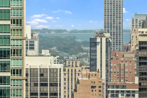 100 E Huron St #2501, Chicago, IL 60611 photo 14