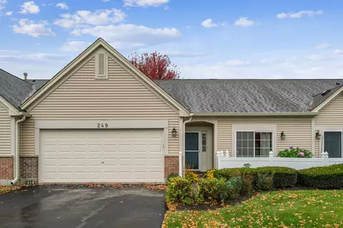 249 Enfield Ln, Grayslake, IL 60030