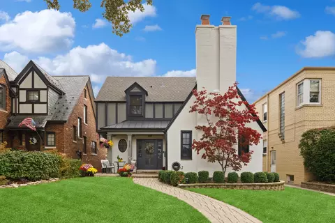 6143 N Forest Glen Ave, Chicago, IL 60646