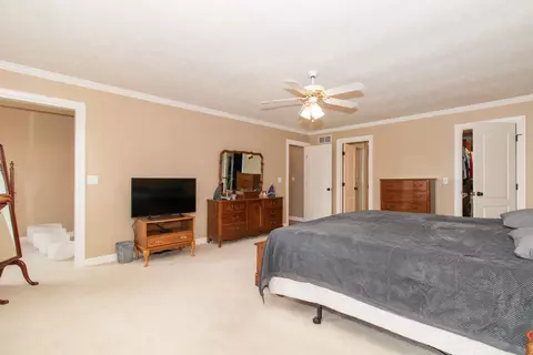 2106 Hackberry Rd, Bloomington, IL 61704 photo 33