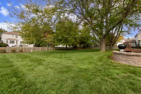 2106 Hackberry Rd, Bloomington, IL 61704 photo 43
