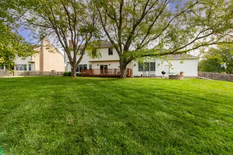 2106 Hackberry Rd, Bloomington, IL 61704 photo 48