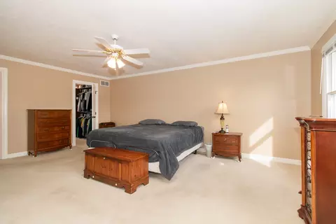 2106 Hackberry Rd, Bloomington, IL 61704 photo 32