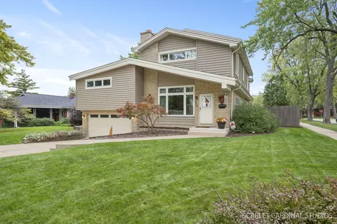 932 S Grant Ave, Villa Park, IL 60181
