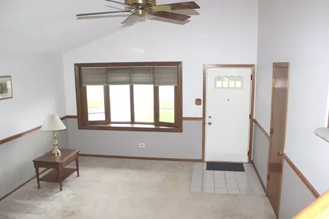 5404 137th Pl, Crestwood, IL 60445 photo 9